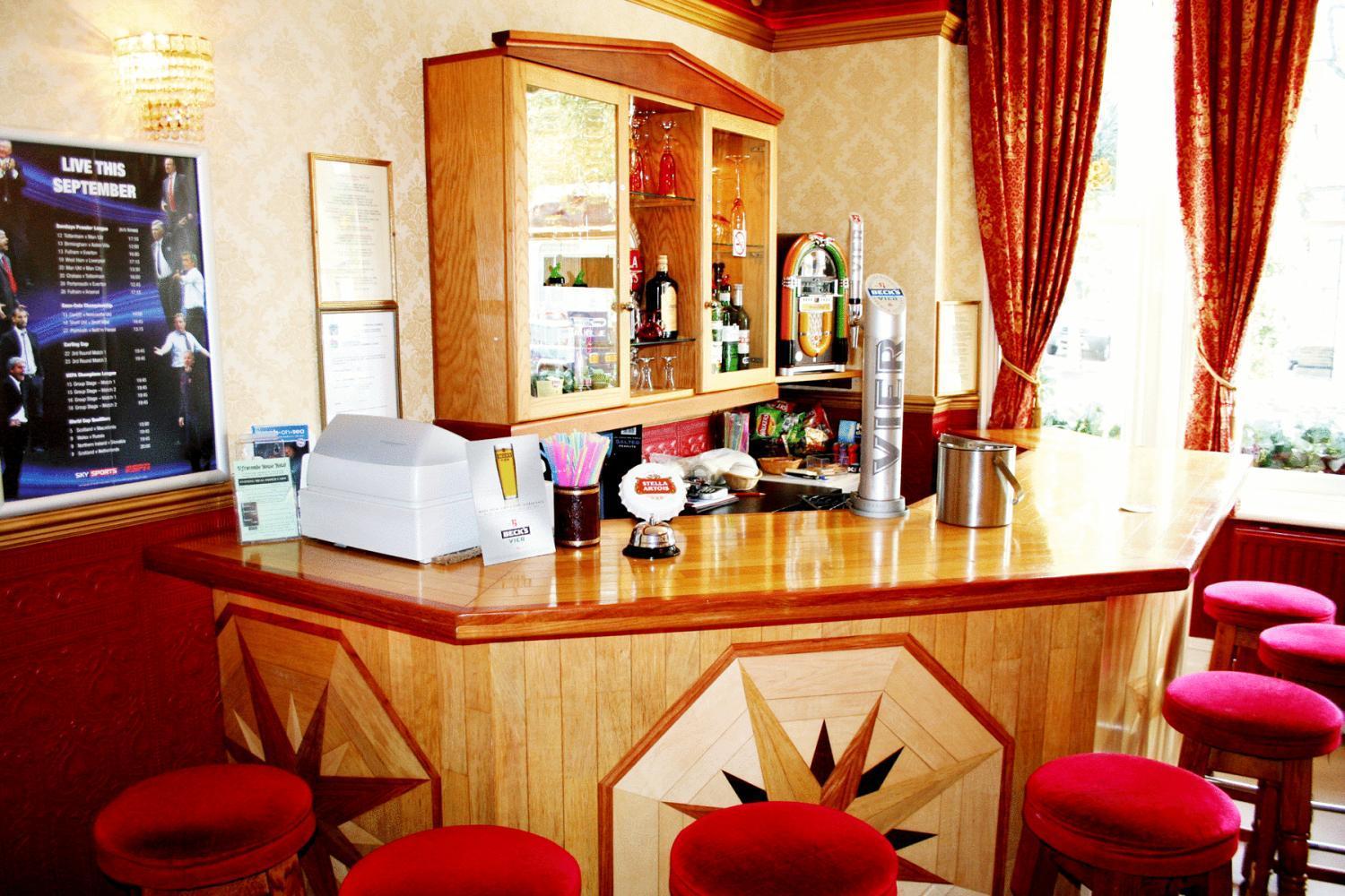 Ilfracombe House Hotel - Near Cliffs Pavilion Southend-on-Sea Exterior foto